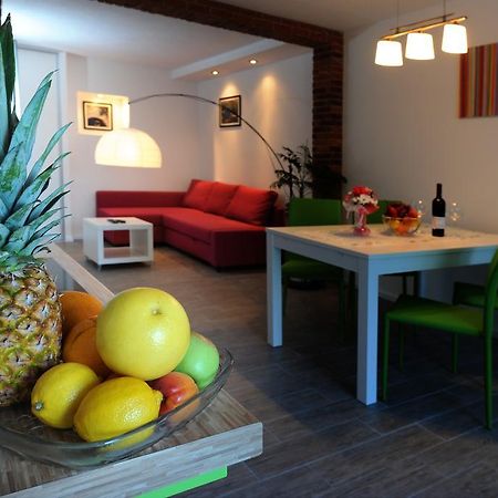 Apartment Outlet Split Phòng bức ảnh